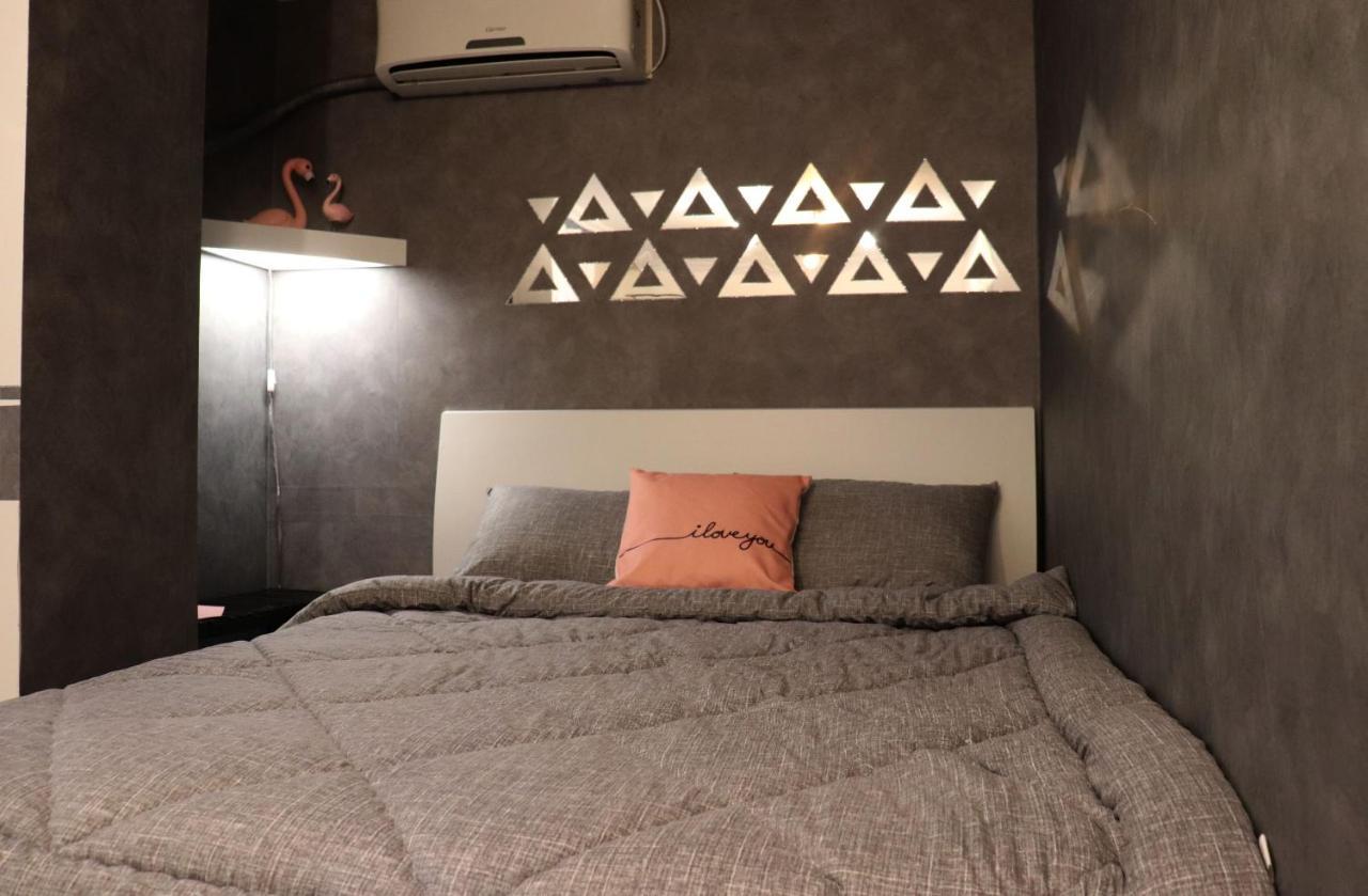 Jun Guesthouse Seoul Bagian luar foto